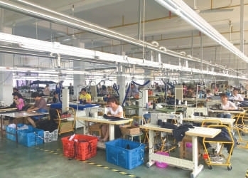 麗裳日用百貨 品質生活，觸手可及